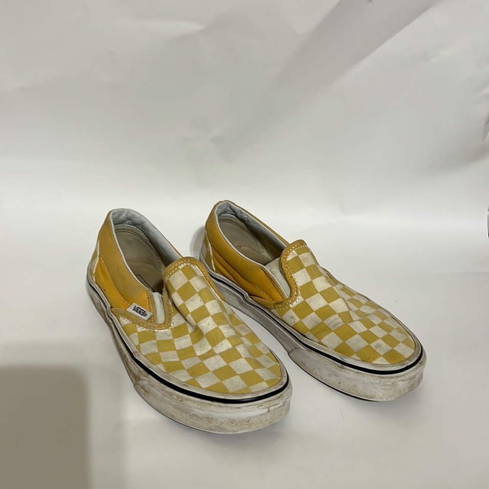 Yellow Checkered Women’s Vans size 5